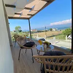Sea Breeze Sea View Tatil Evi *